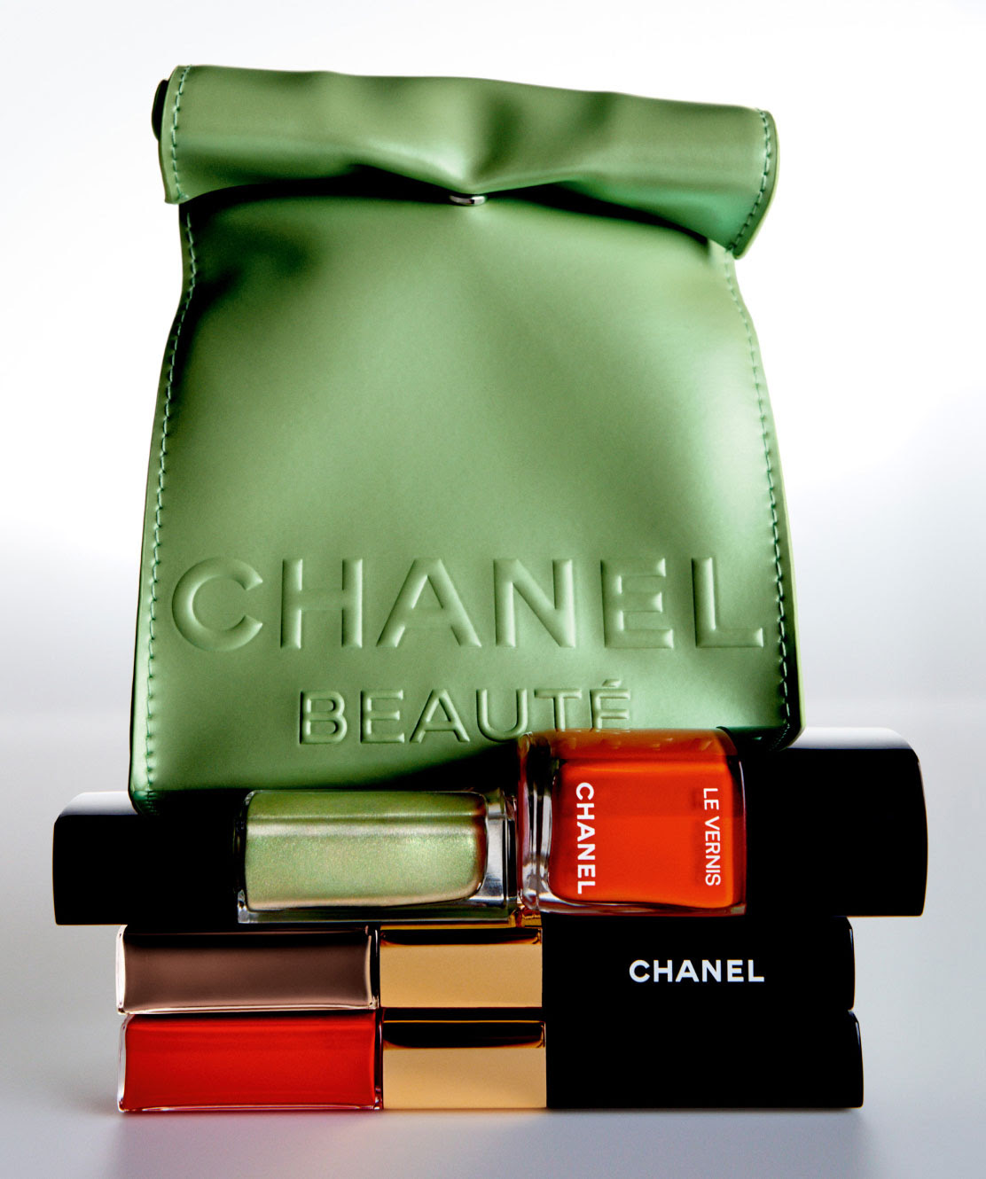 Chanel Beauty The City Break Set