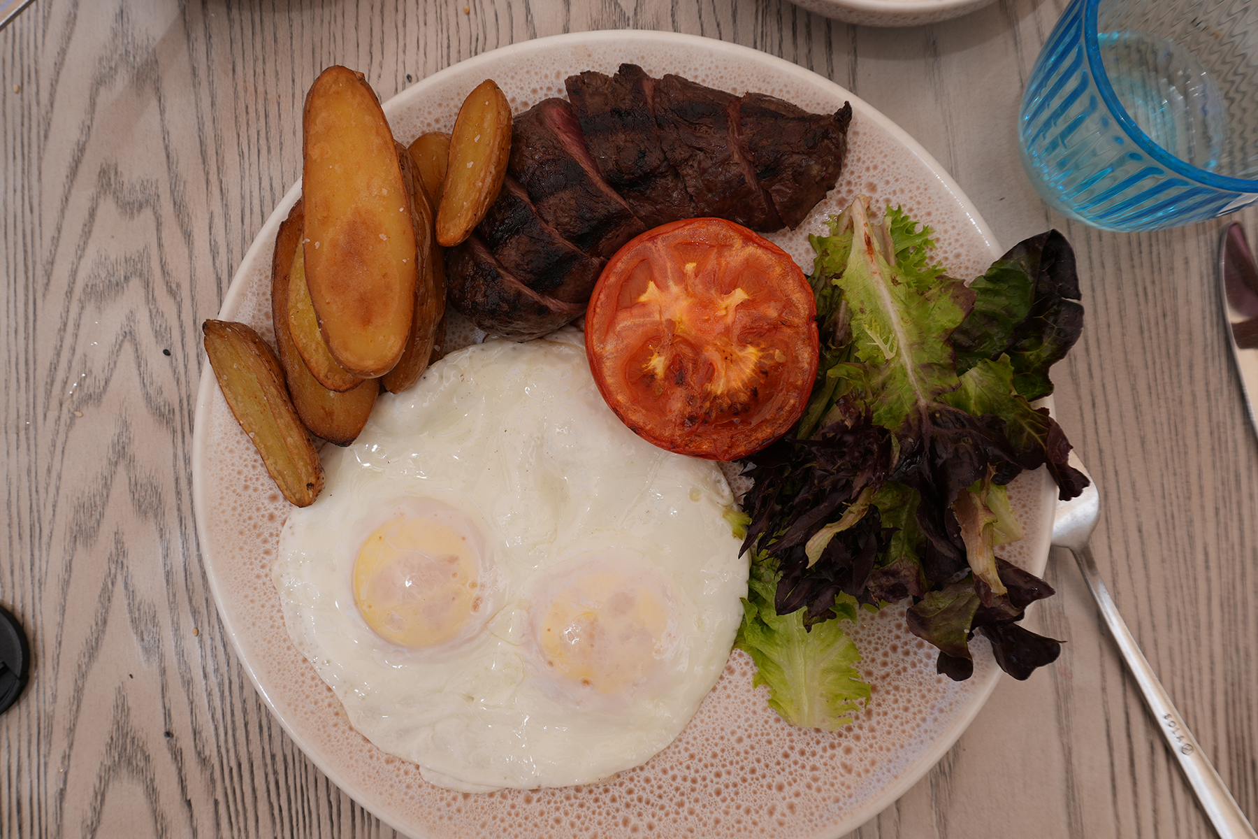 Laya Restaurant Brunch Steak