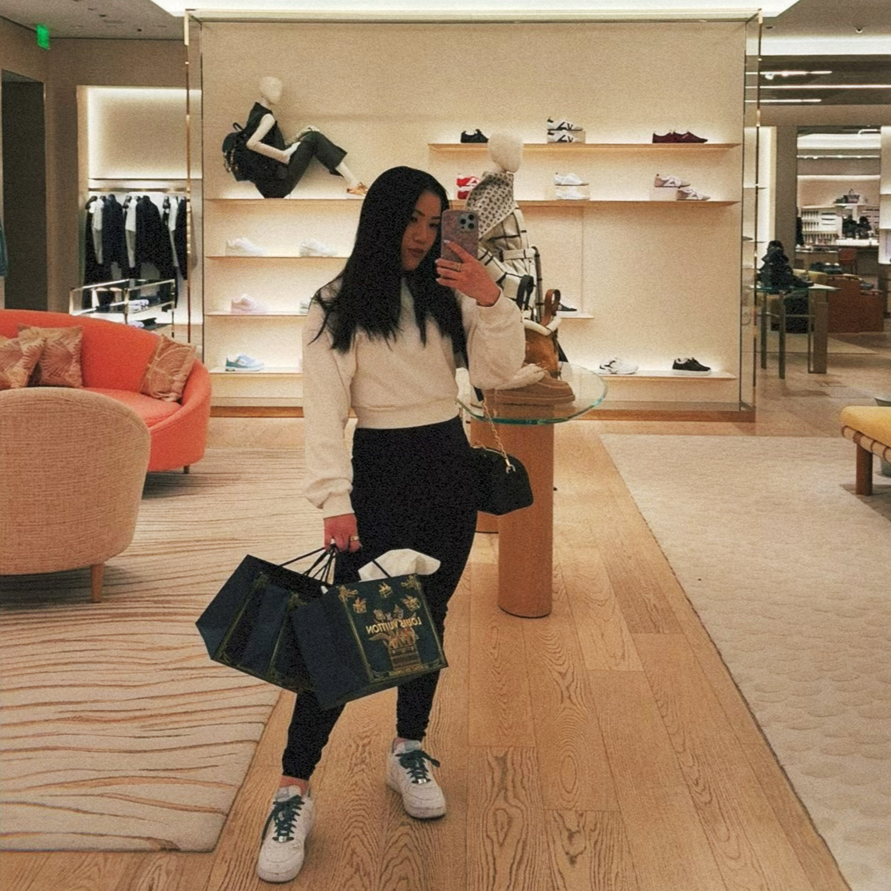 Louis Vuitton Girlie