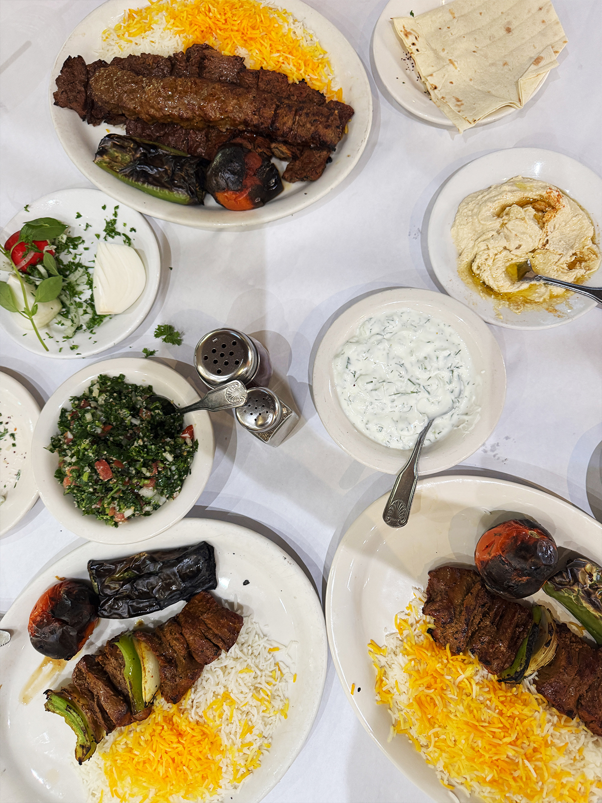 Raffi's Place Glendale