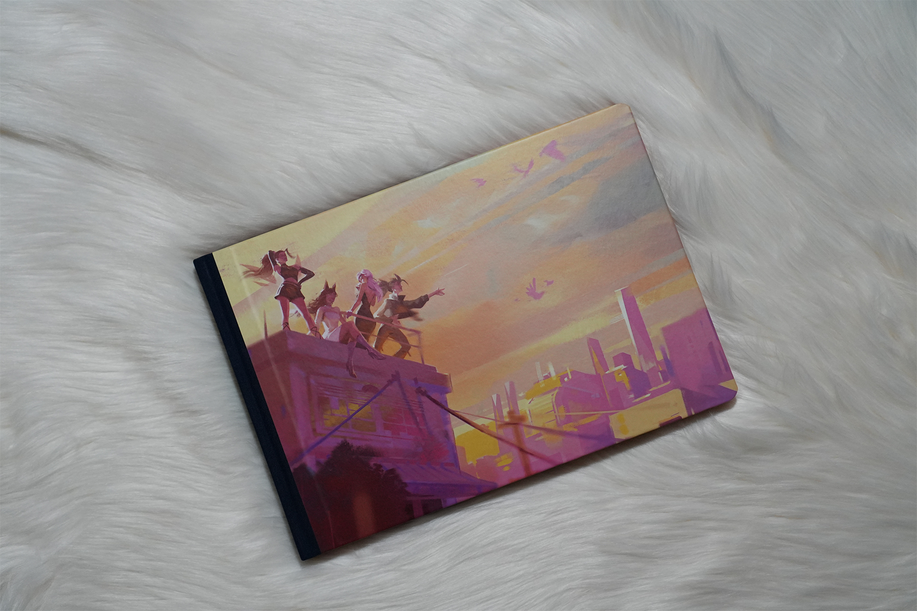 Louis Vuitton League of Legends Travel Book Tempo Point Front